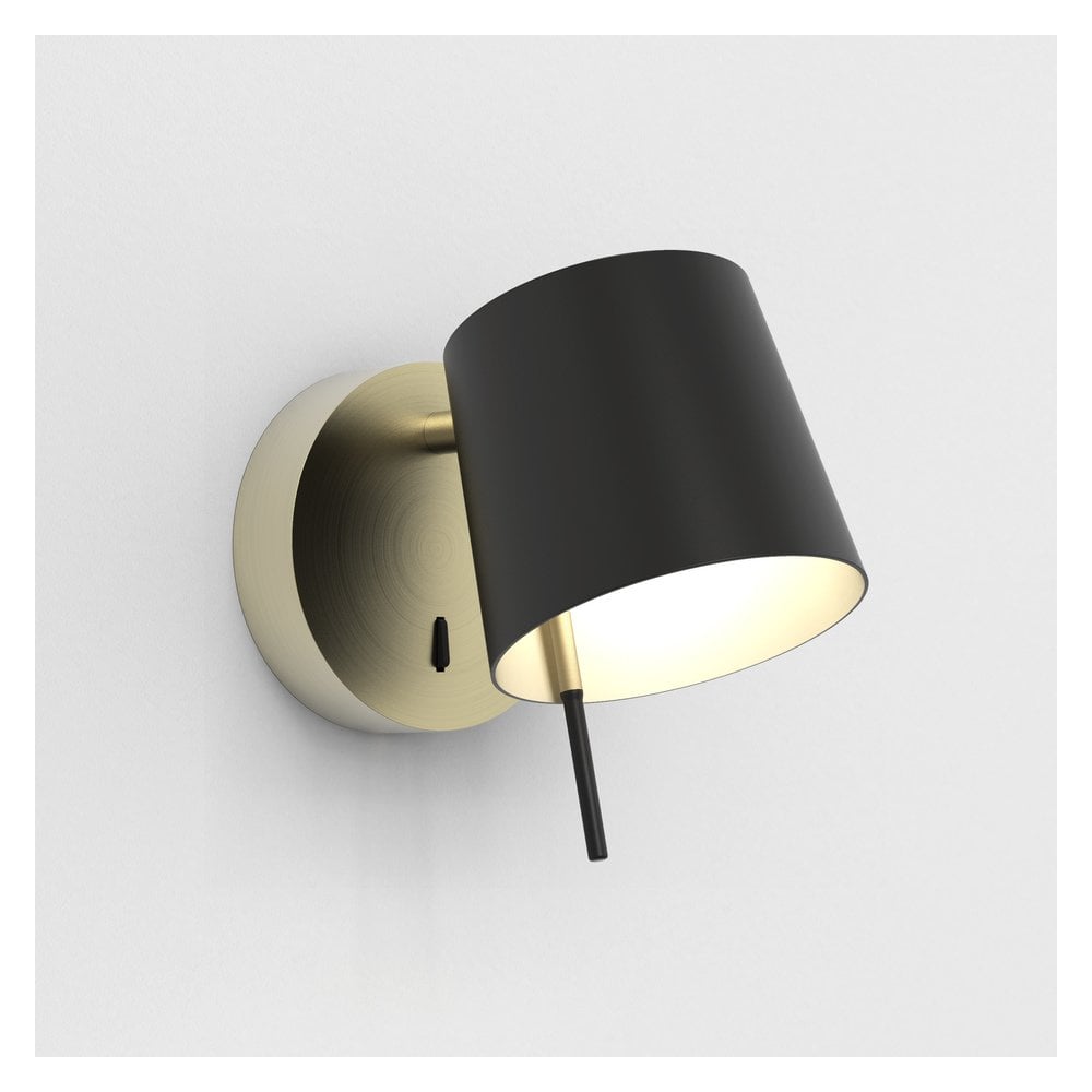 Elegant Miura Matte Gold Wall Light