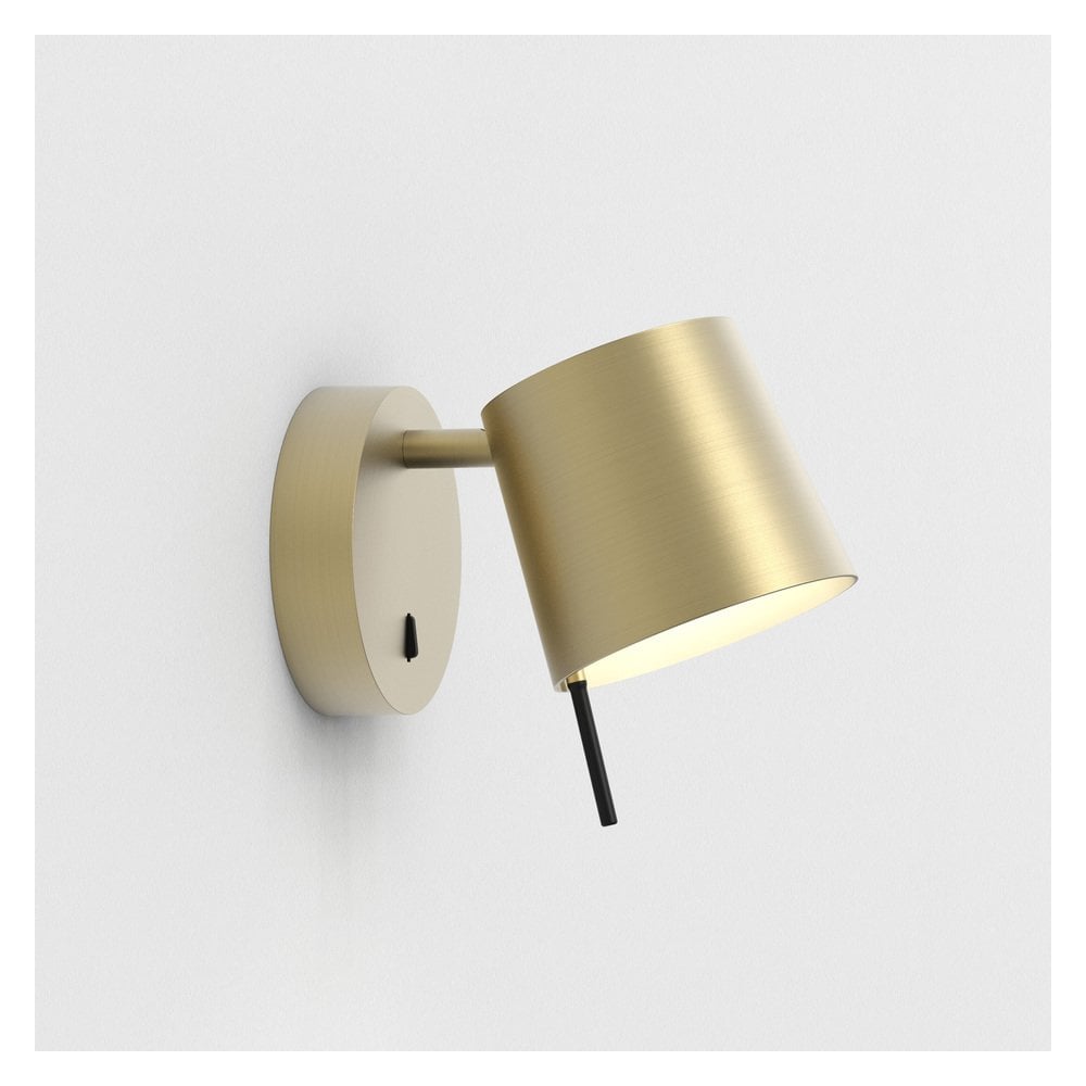 Elegant Miura Matte Gold Wall Light