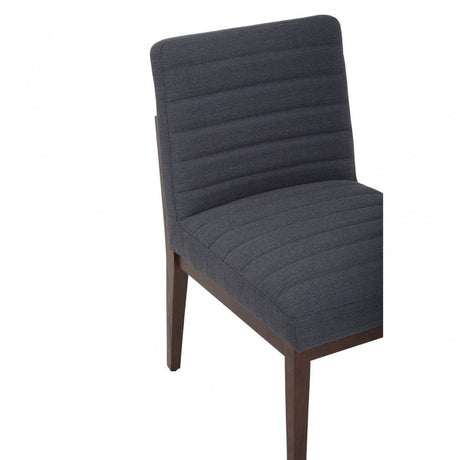 Brando Chair