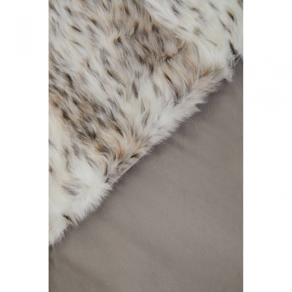 Bosie Lamina Animal Print Throw