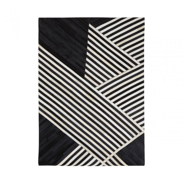 Safira Small Black And White Rug