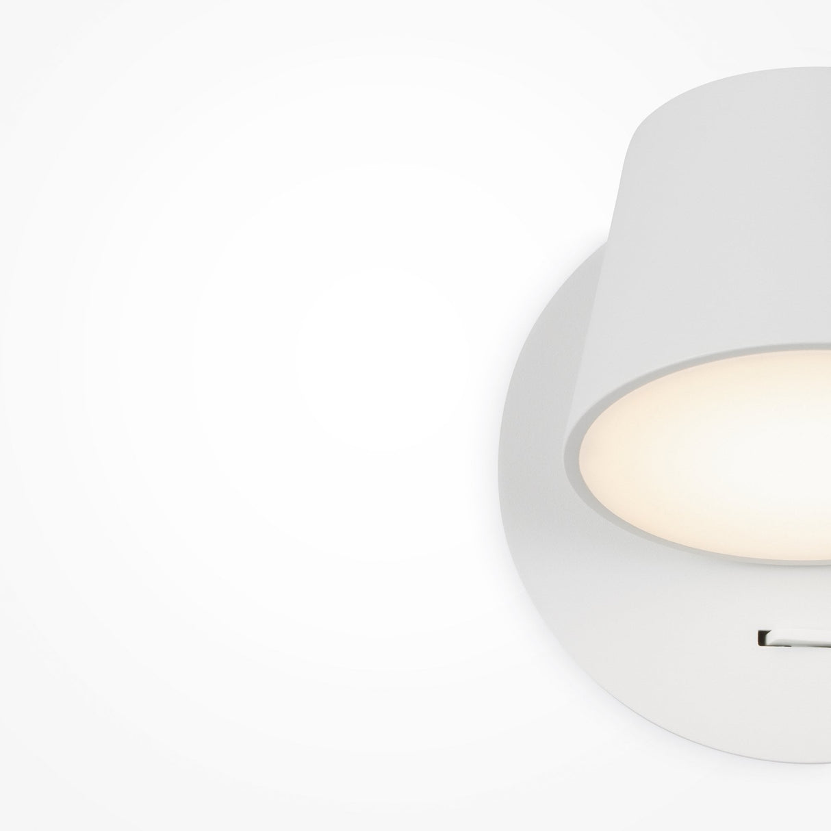 Sleek White Pixel Wall Lamp - Modern Design