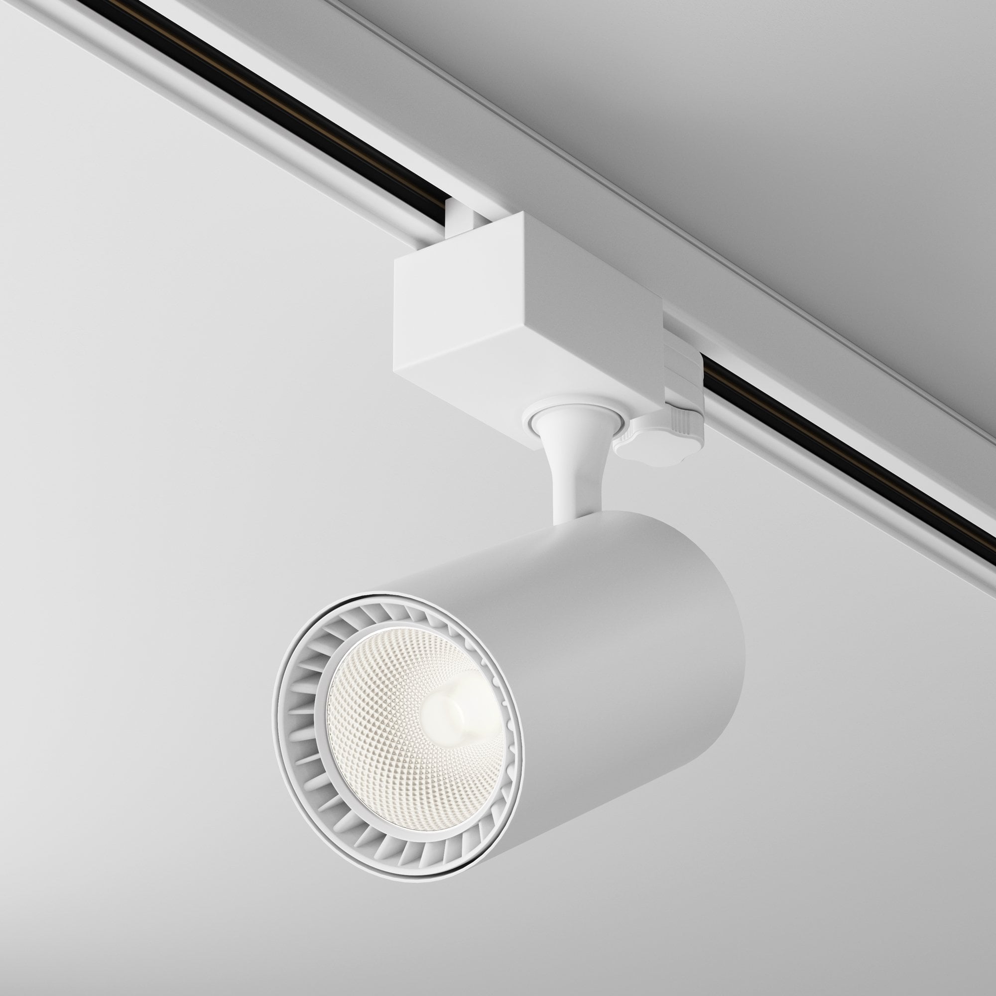 ideas4lighting Three phase track system Trinity Vuoro Track Lighting ...