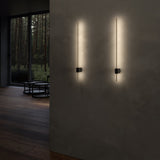 Sleek Black and Gold Wall Lamp - Modern Minimalist Design