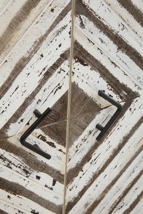 Lombok Wood Pattern door Sideboard