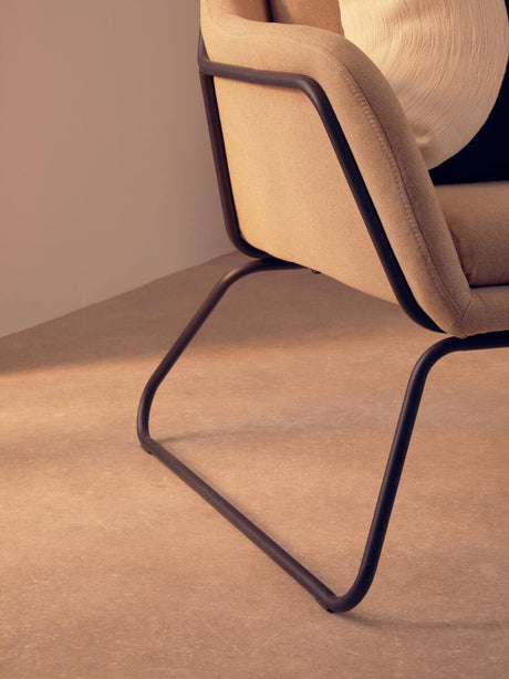 Stockholm Chair with Black Metal Frame