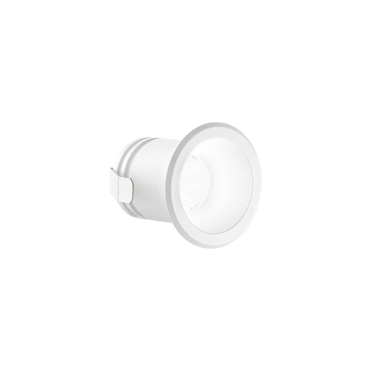 Sleek Recessed Lighting: Pure White Elegance