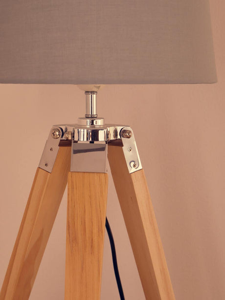Tripod Table Lamp With Light Wood Base