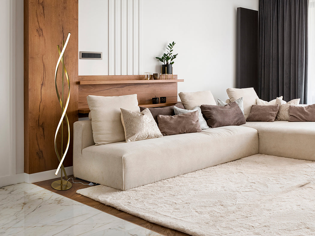Radiant Elegance Gold Floor Lamp