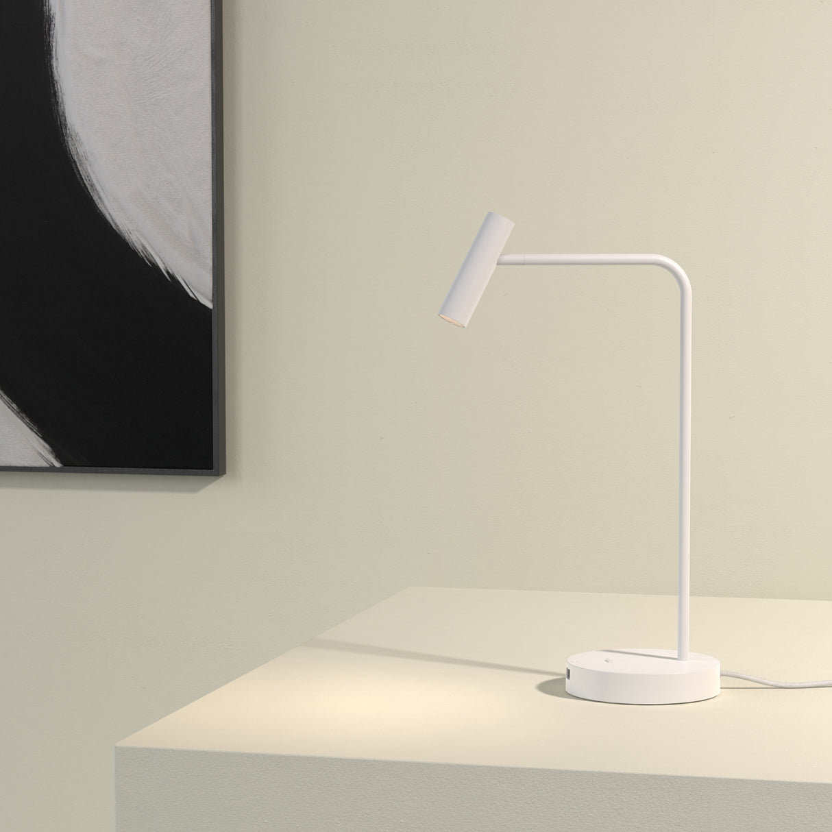 Sleek Enna USB-C Desk Lamp - Matte White Finish