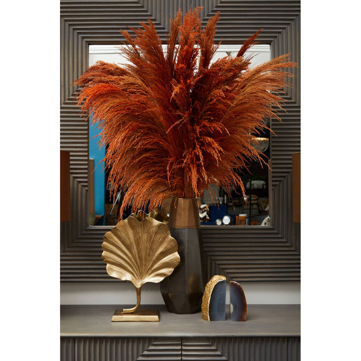 Prato Leaf Sculpture