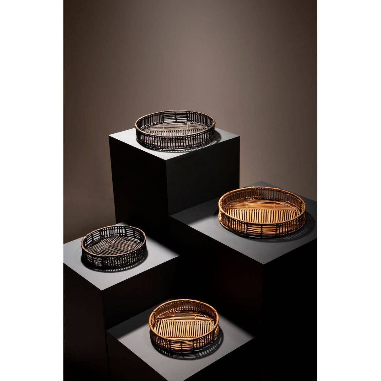 Batu Set Of 2 Black Trays