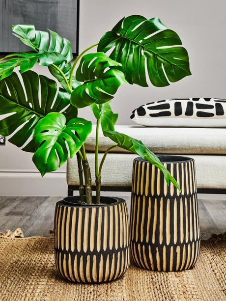 Arlo Small Engraved Natural And Black Planter