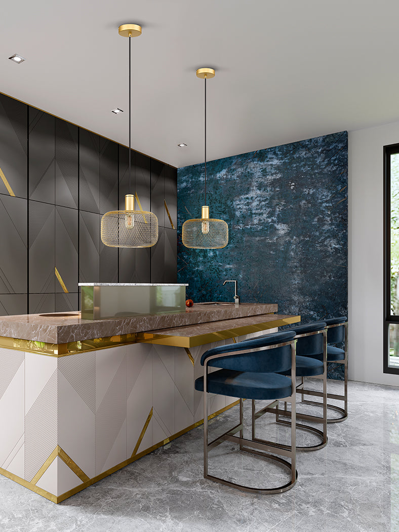 Radiant Osiris Gold Pendant Lamp