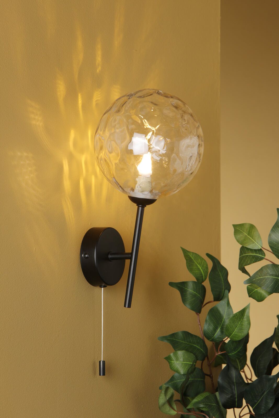 Cohen 1 Light Wall Light Matt Black With Clear Dimpled Glass