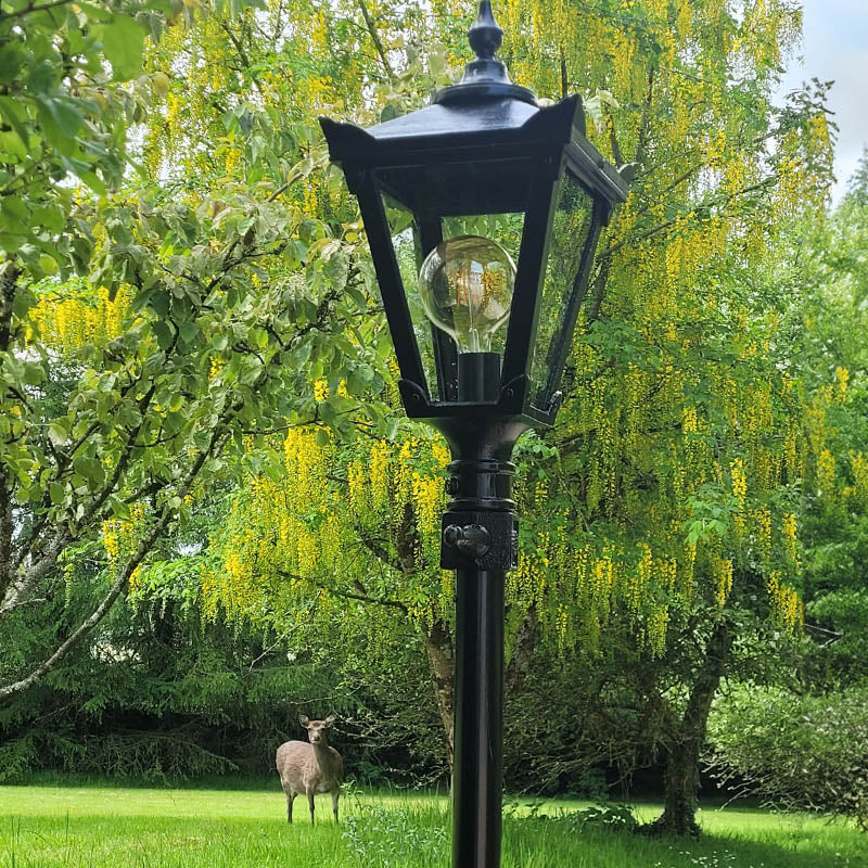 Victorian traditional cast iron lamp post 2.3m (H007)
