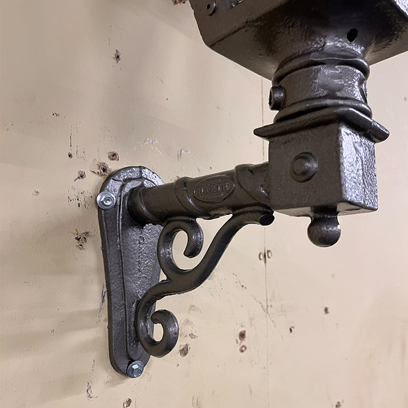 Victorian traditional wall light in grey display stock (H043)