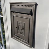 Traditional Irish Post in pearl grey for A4 sized letters (H114)