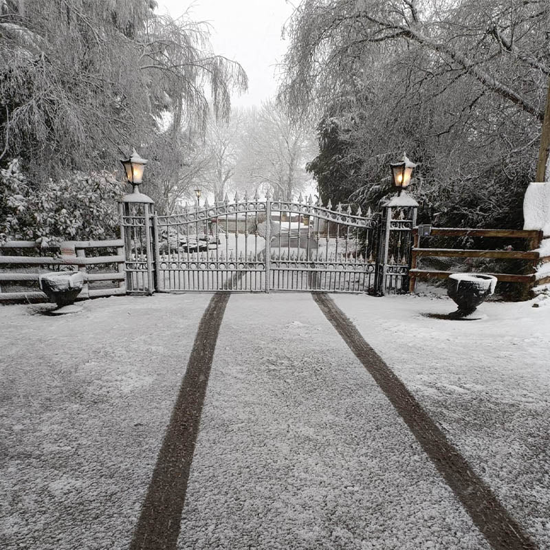 Victorian traditional cast iron pier light for flat pier caps 0.7m (H051)