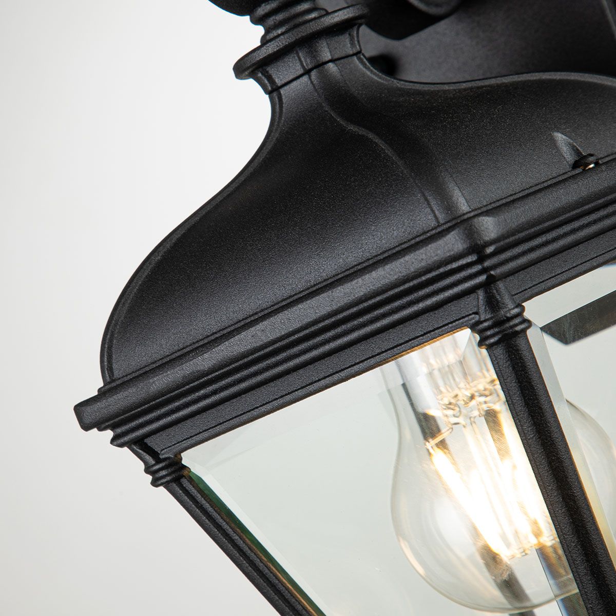 Bayview Classic Black Exterior Wall Lantern