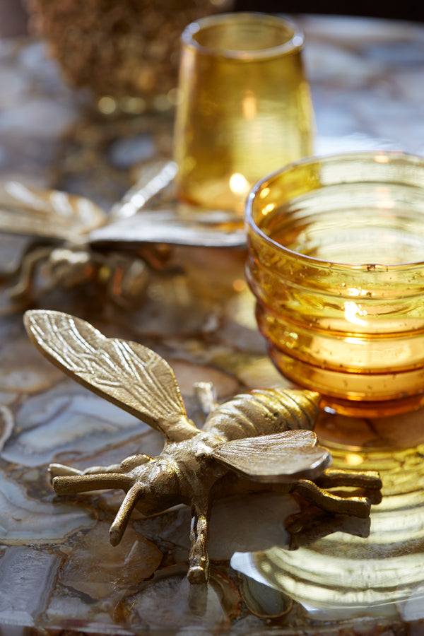 Golden Bee Ornament – Lustrous 20x16x7.5 cm Decor Piece