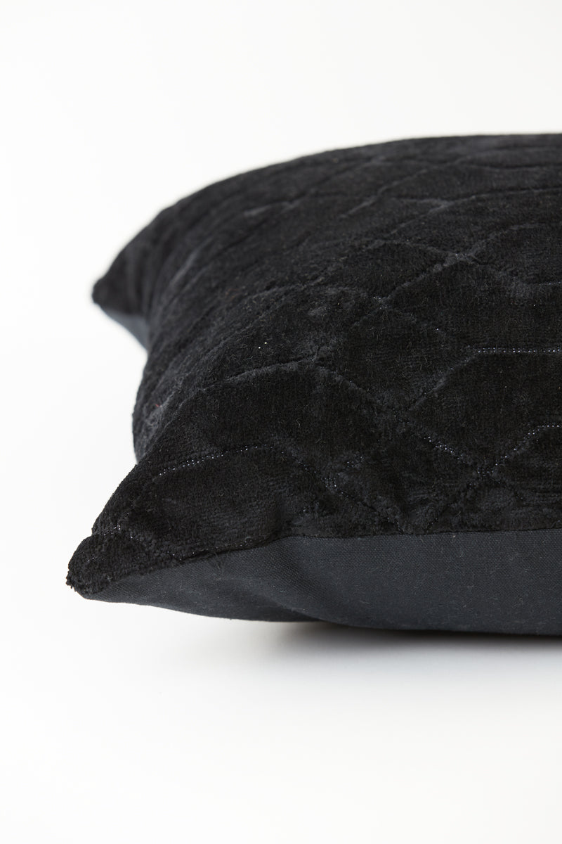 Harpy Black 45x45 cm Decorative Cushion