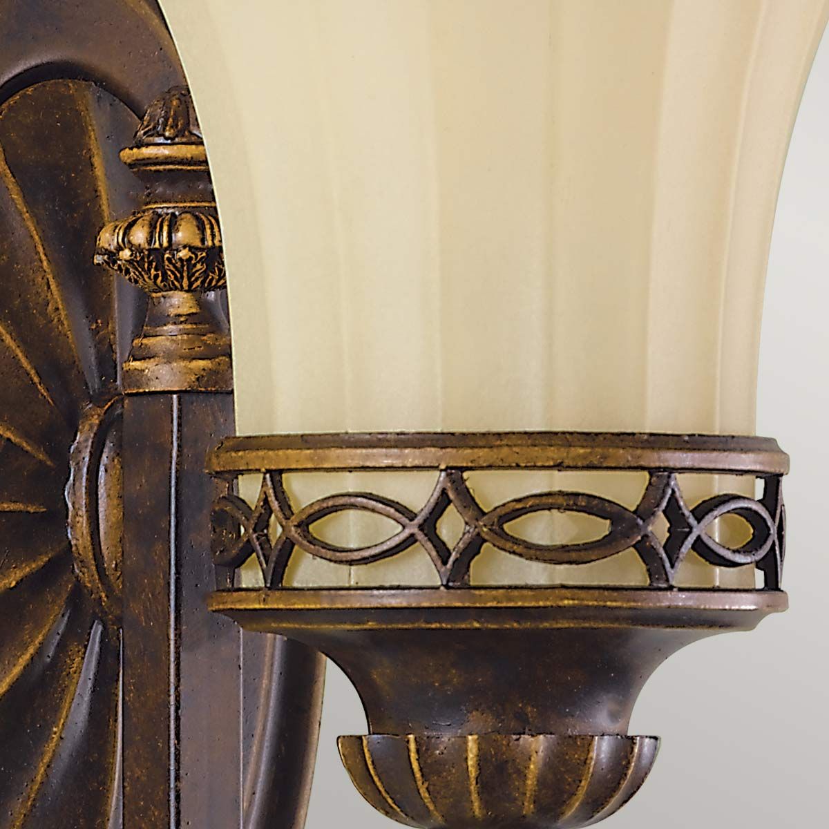 Georgian Style Single Wall Sconce with Amber Flared Glass Shade