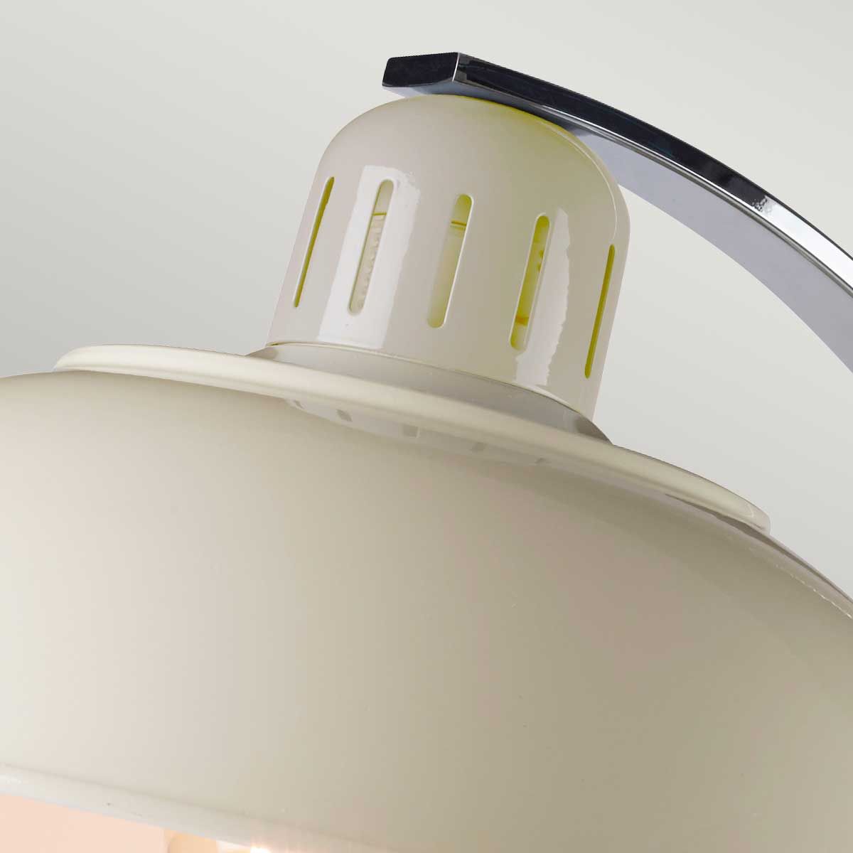 Franklin Cream Desk Lamp