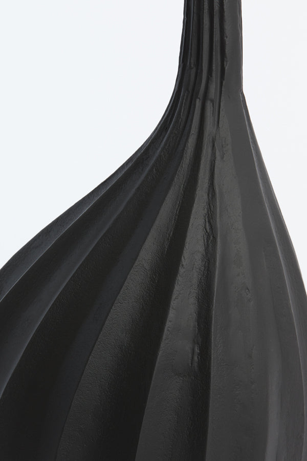 Elegant Nyoko Matte Black Vase 20x20x48 cm Decor Piece