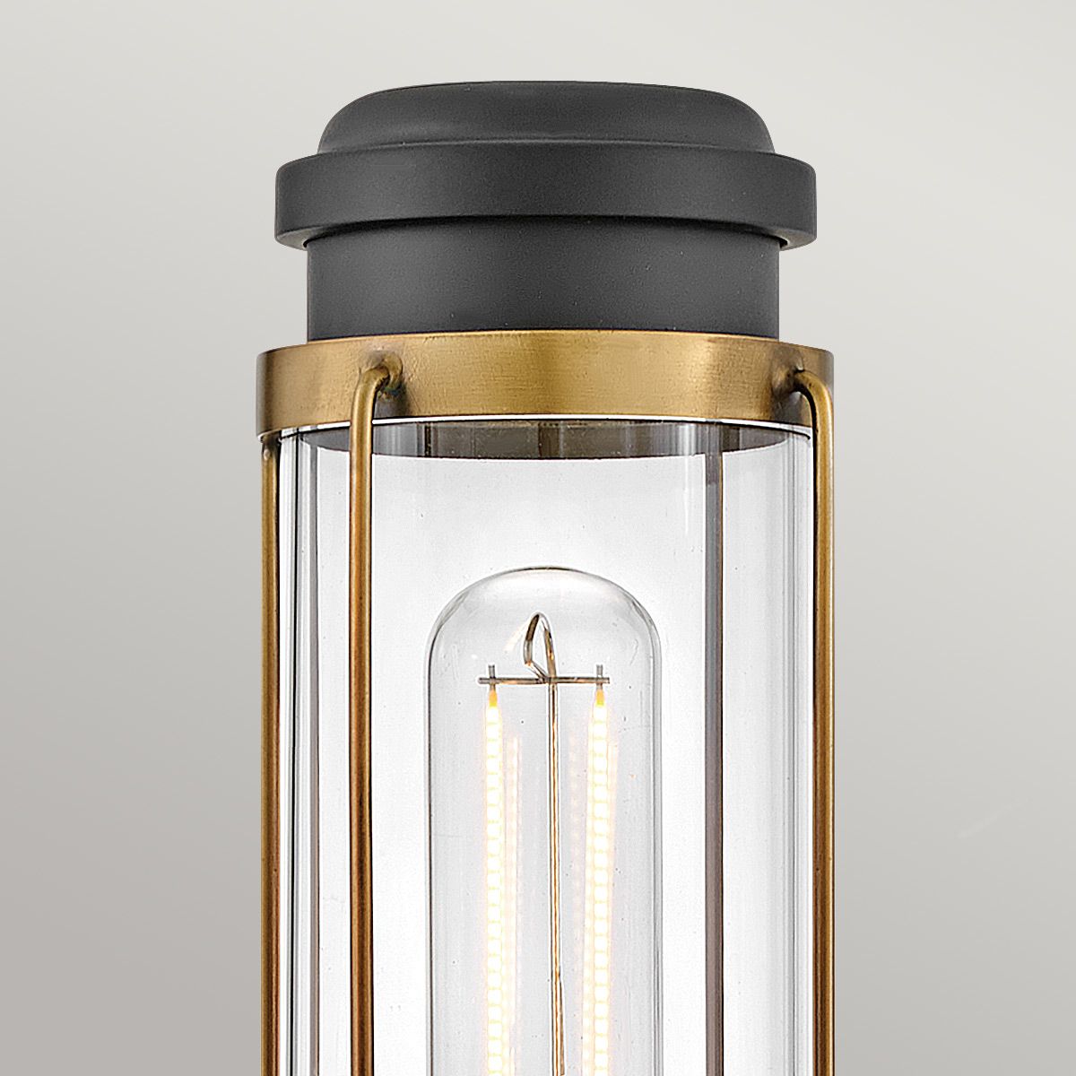 Masthead 1lt Wall Light Heritage Brass & Black