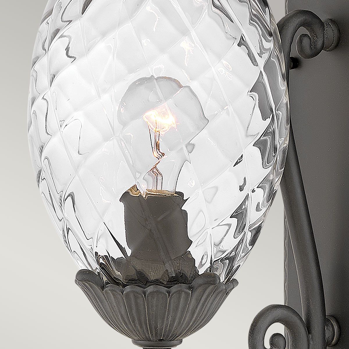 Plantation 1lt Medium Wall Lantern Museum Black