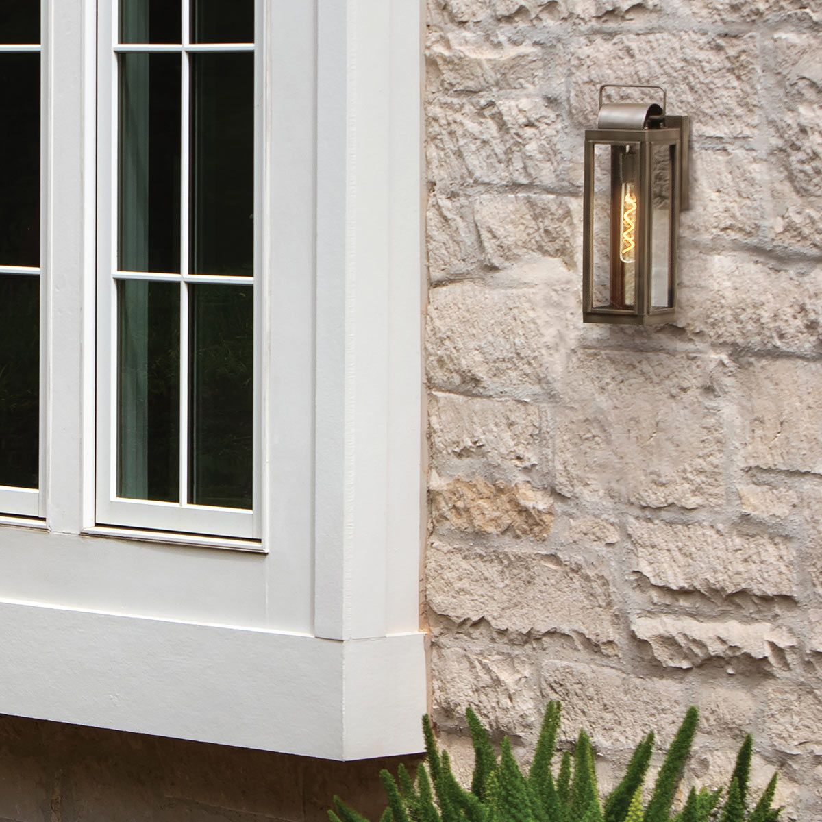Sag Harbor Exterior Wall Lantern in Burnished Bronze Finish