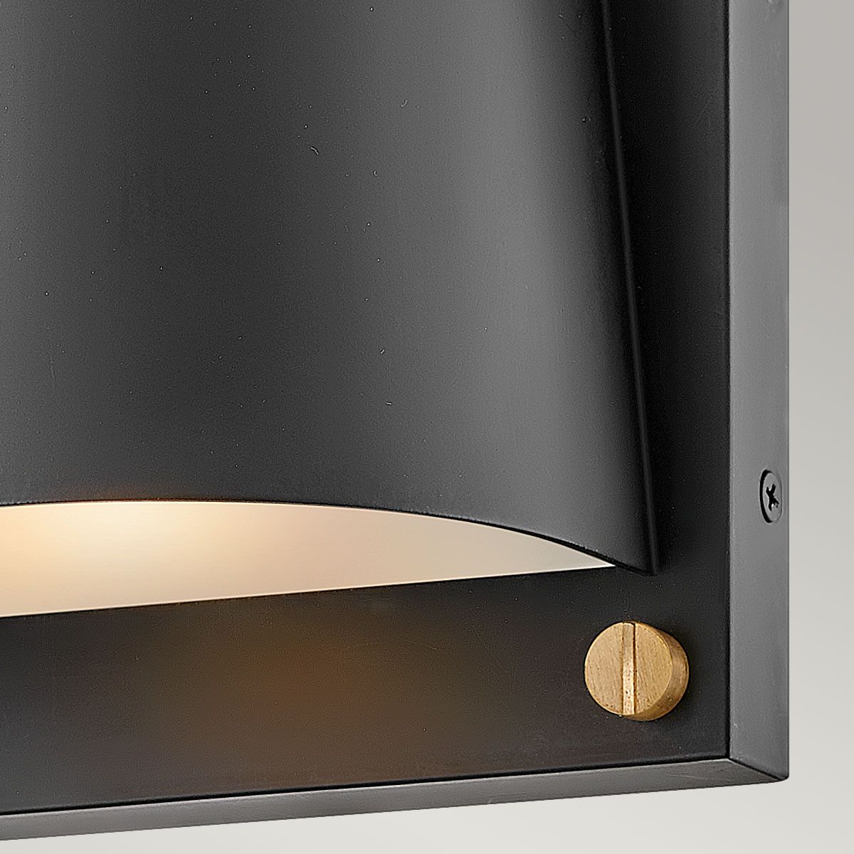 Scout 1lt Small Wall Light Black
