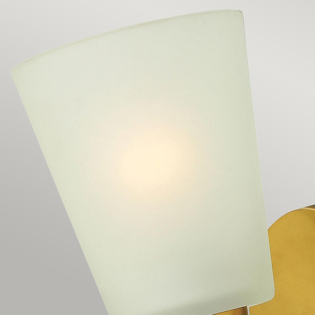 Zelda Mid-Century Vintage Brass Wall Sconce
