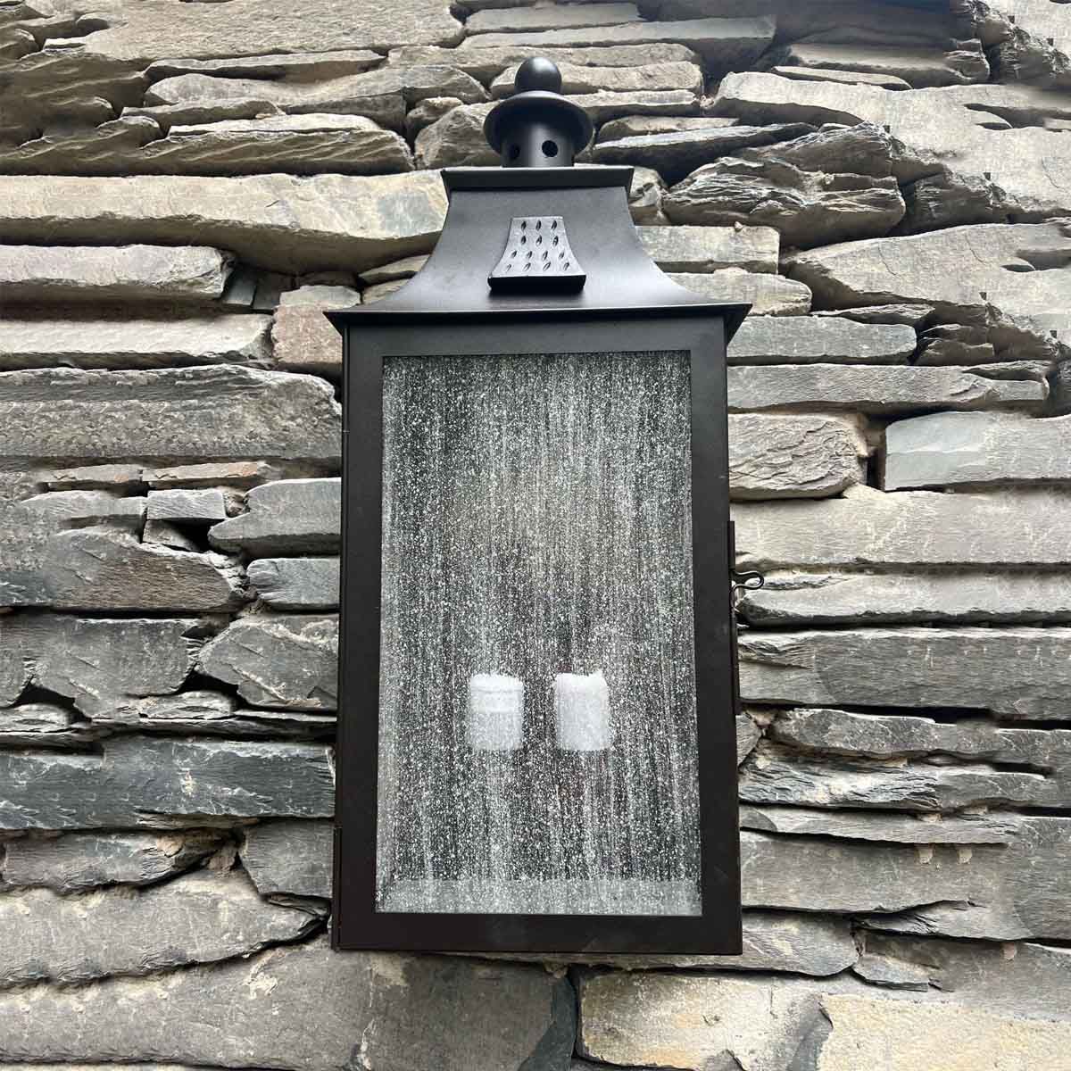 Kendal Vintage Wall Lantern in Old Bronze
