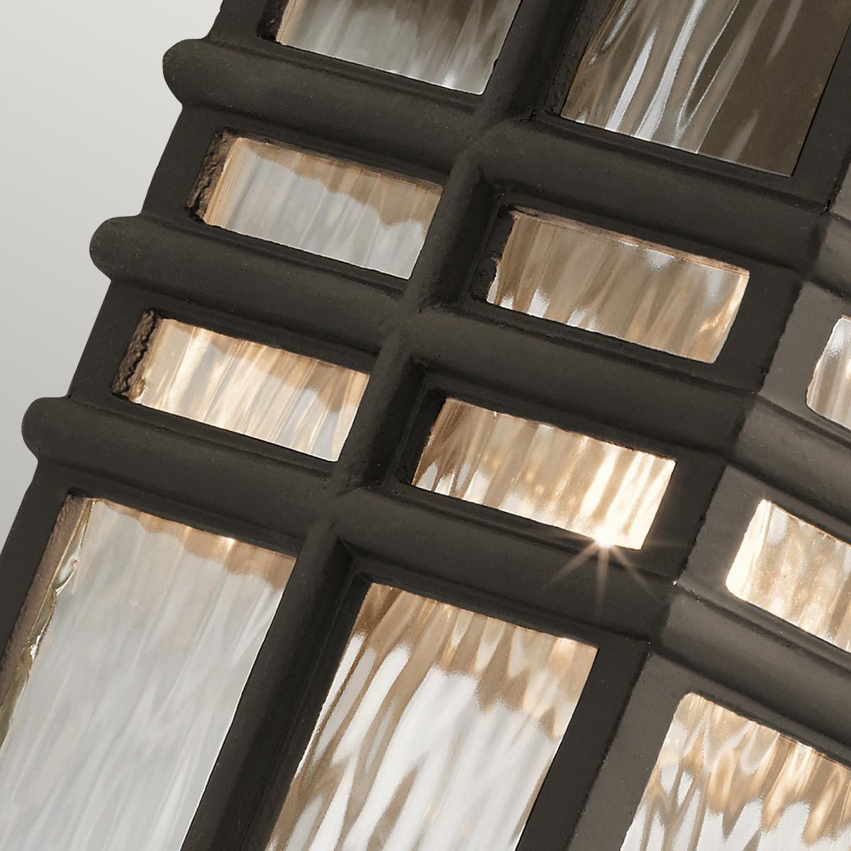 Craftsman-Inspired Bronze Outdoor Wall Lantern