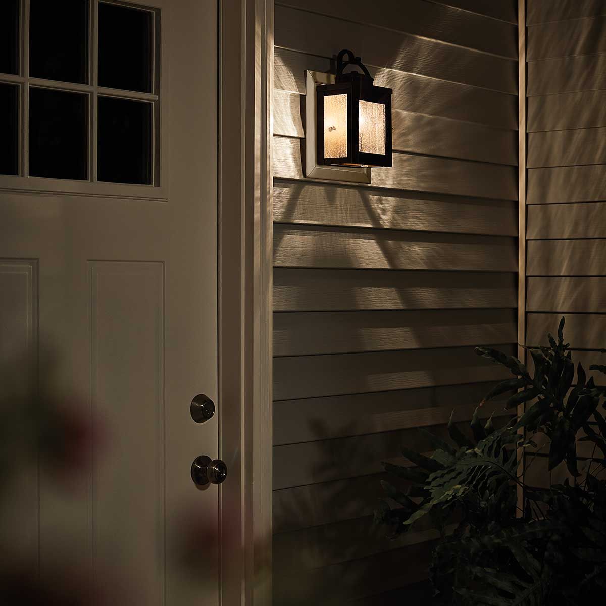 Carlson Classic Rubbed Bronze Outdoor Wall Lantern