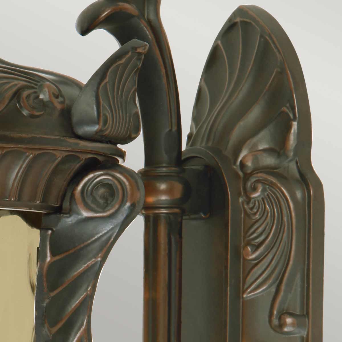 Philadelphia Grand Vintage Wall Lantern