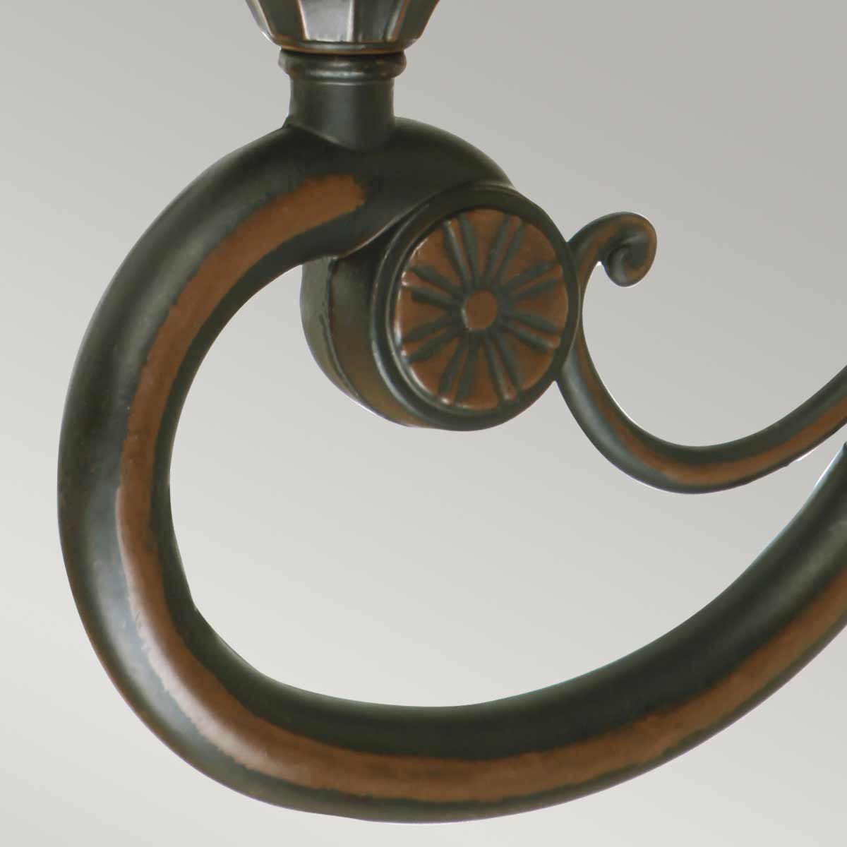 Philadelphia Grand Vintage Wall Lantern