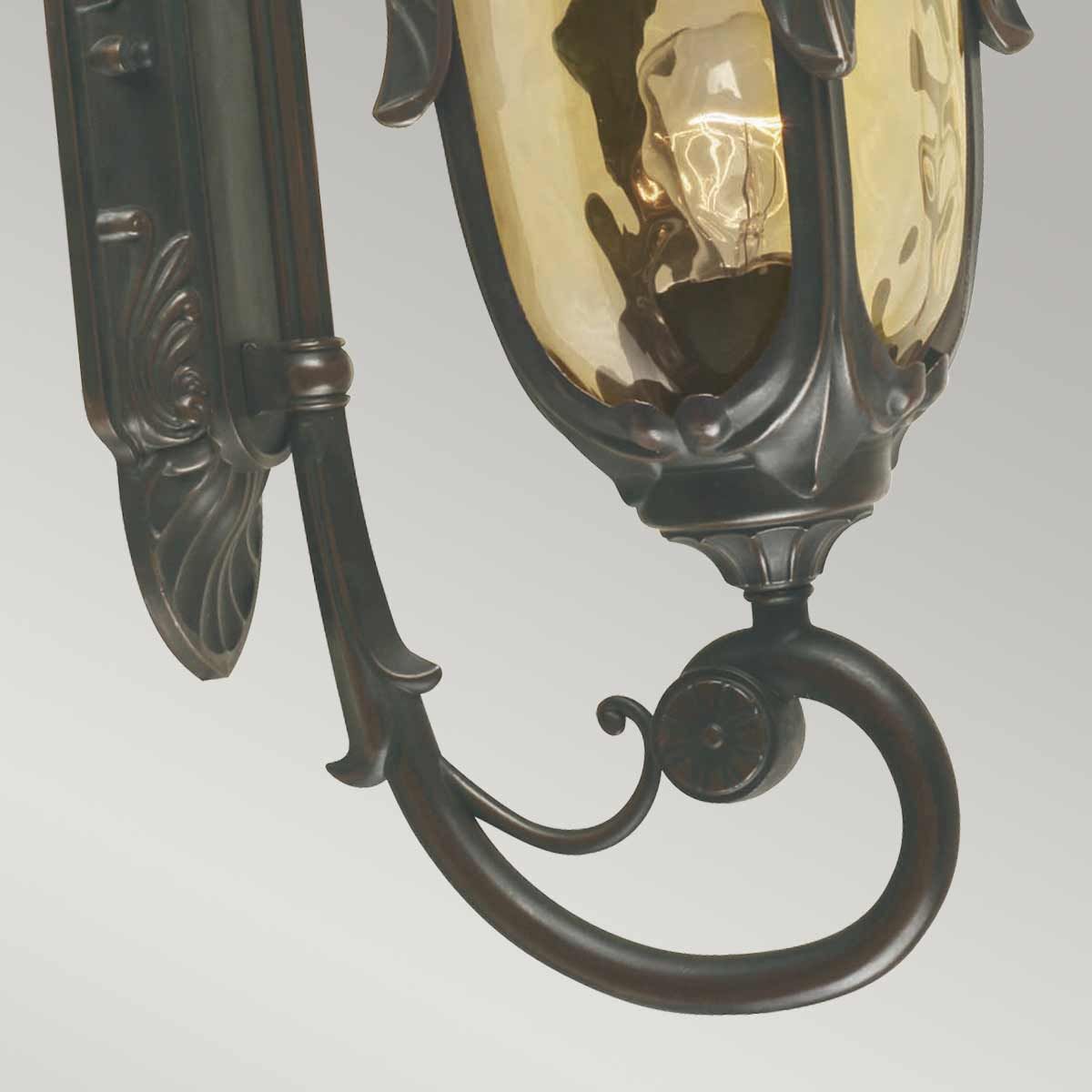 Philadelphia Medium Wall Lantern in Old Bronze Finish