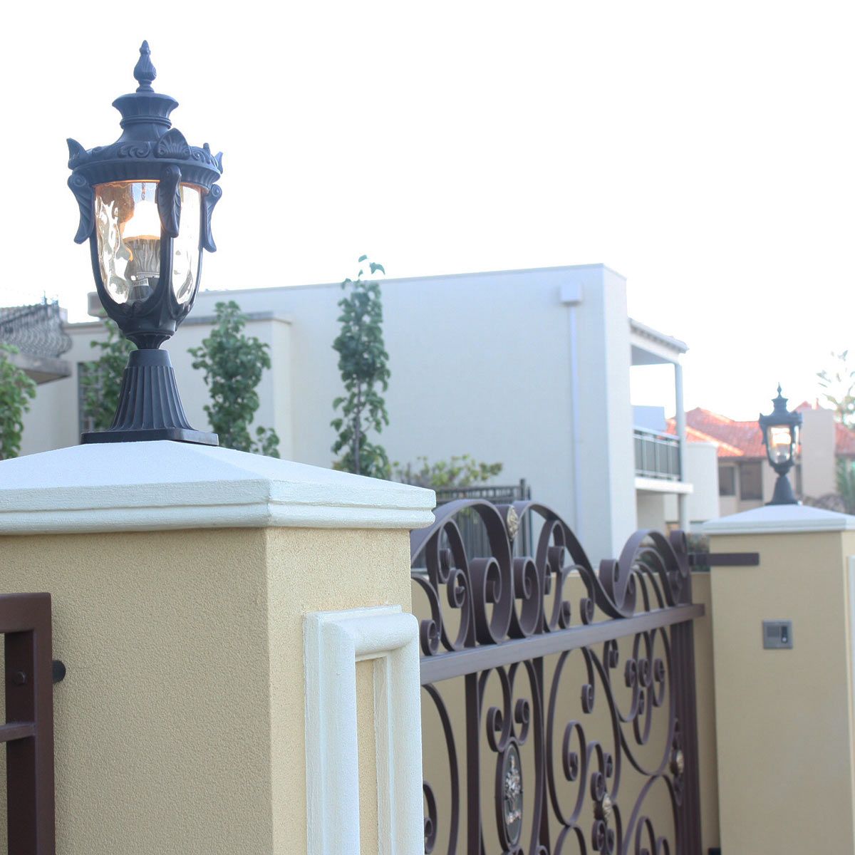 Medium Philadelphia Bronze Pedestal Lantern