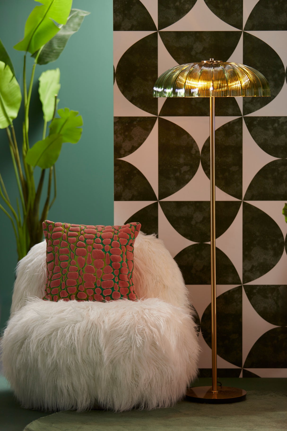 Elegant Tomba Cushion 45x45 cm in Green and Coral