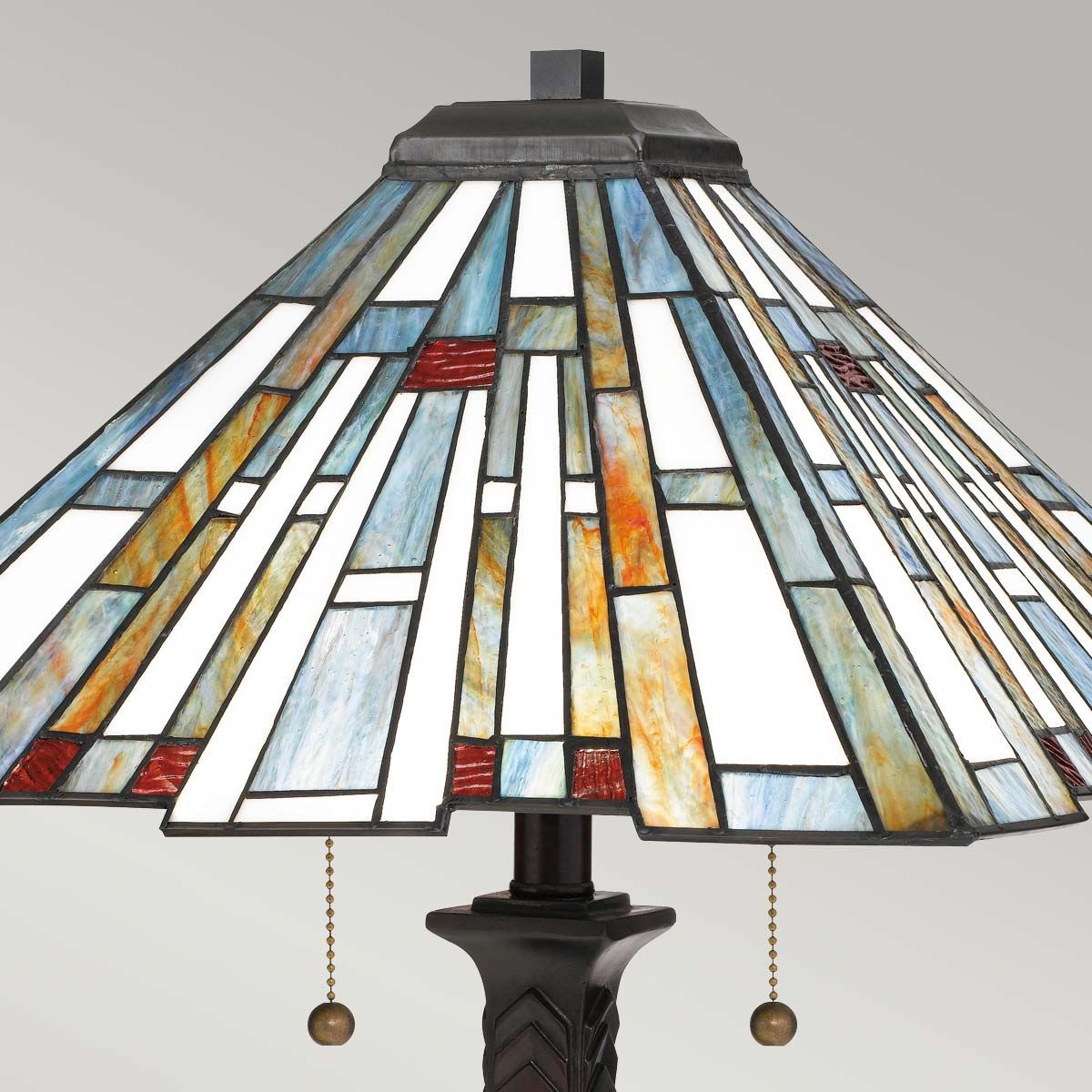 Elegant Valiant Bronze Tiffany-Style Art Glass Table Lamp