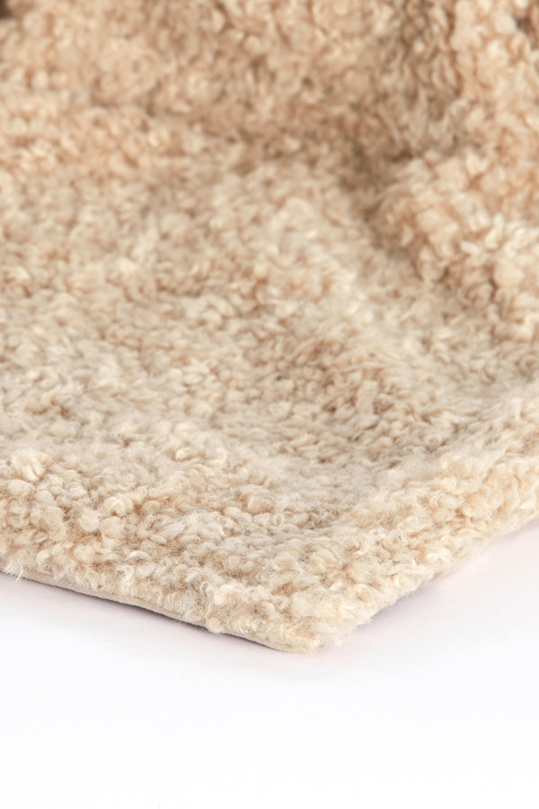 Luxurious Bodi Beige Throw Blanket 152x127 cm