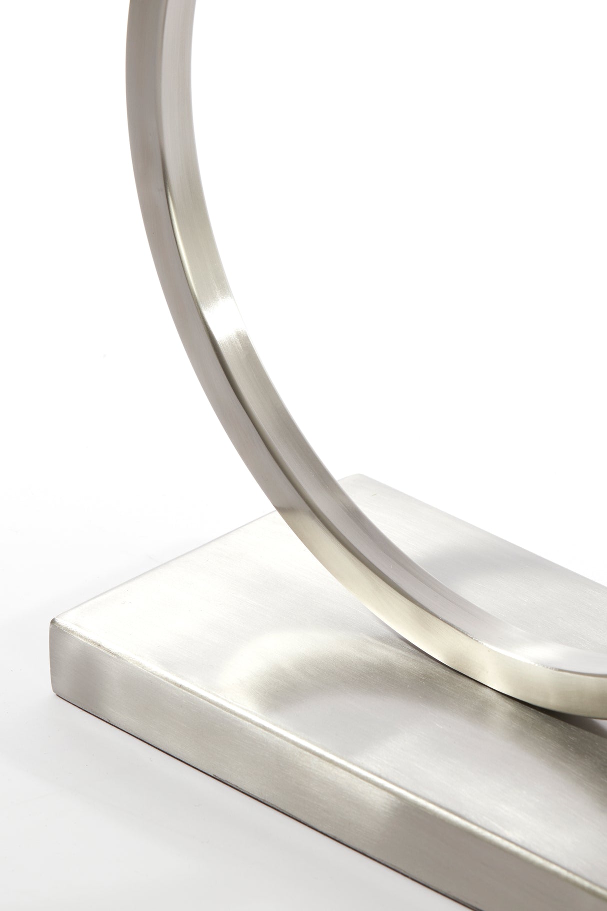 Nickel Satin Liva Lamp Base, 30x13x37 cm