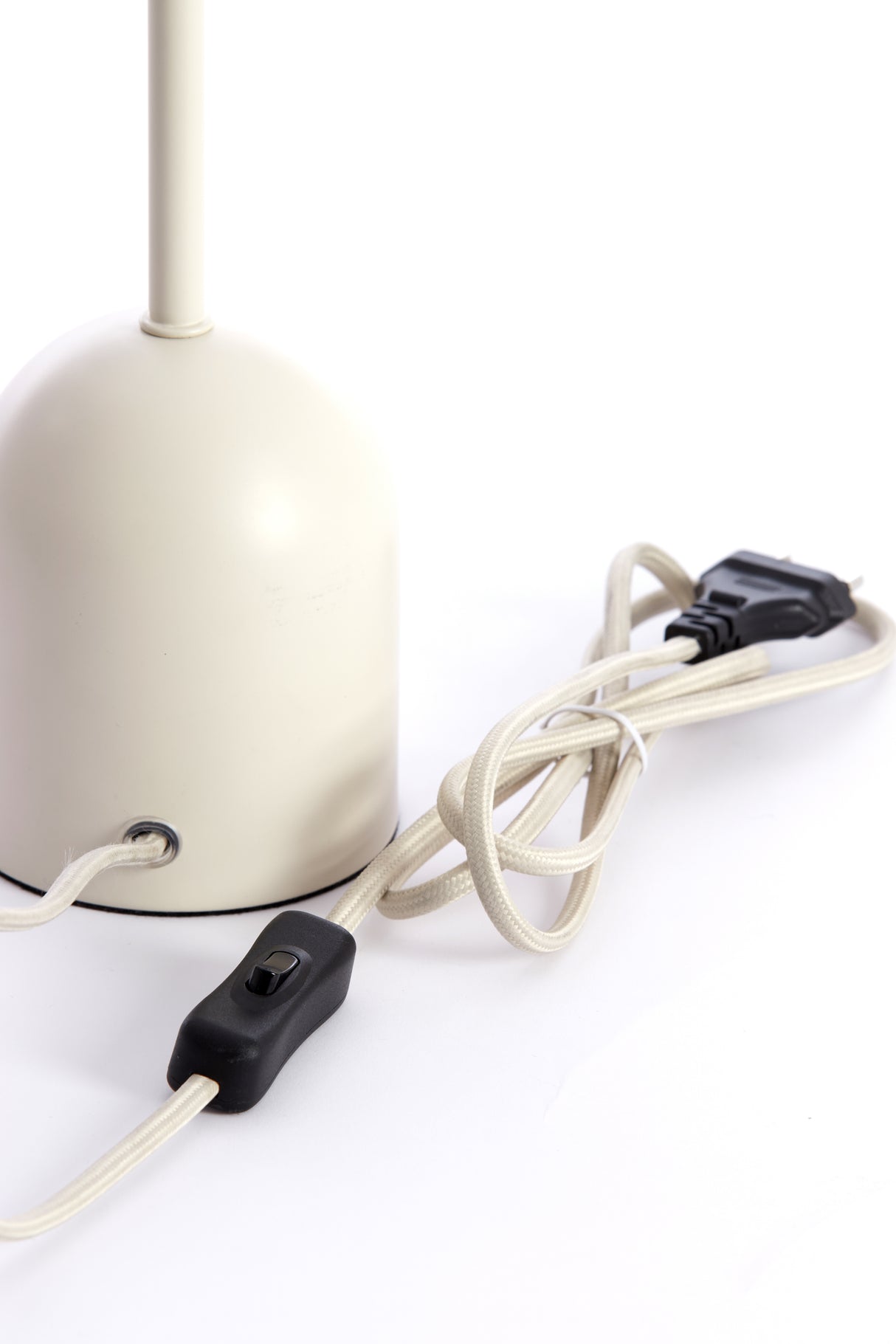 Elegant Light Grey Katness Lamp Base, 9x41 cm
