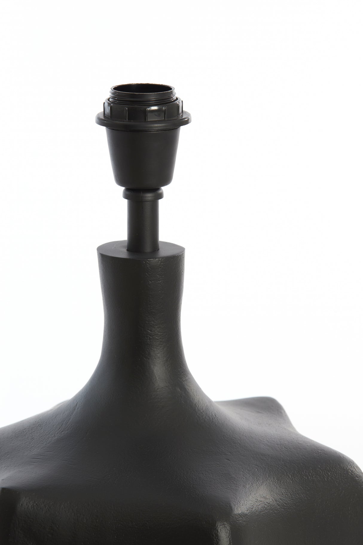 Sleek Matt Black Barrel Lamp Base 19x25 cm