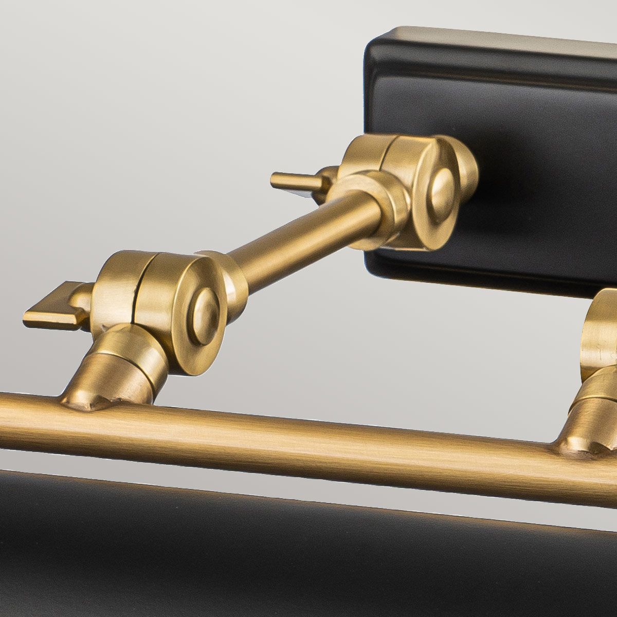 Winchfield 4lt Large Picture Light Aged Brass & Matte Black