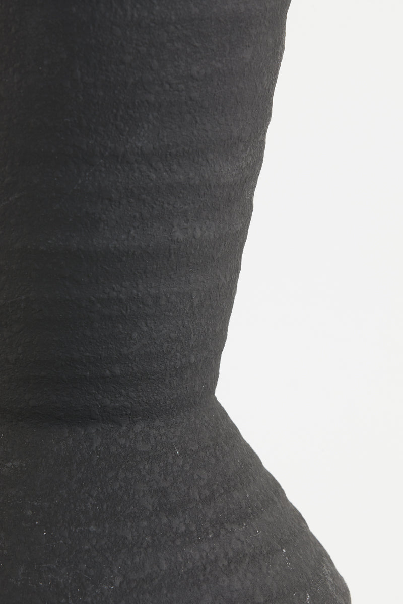 Sleek Black Ceramic Lamp Base (Ø18.5x51 cm) - Ayla Design