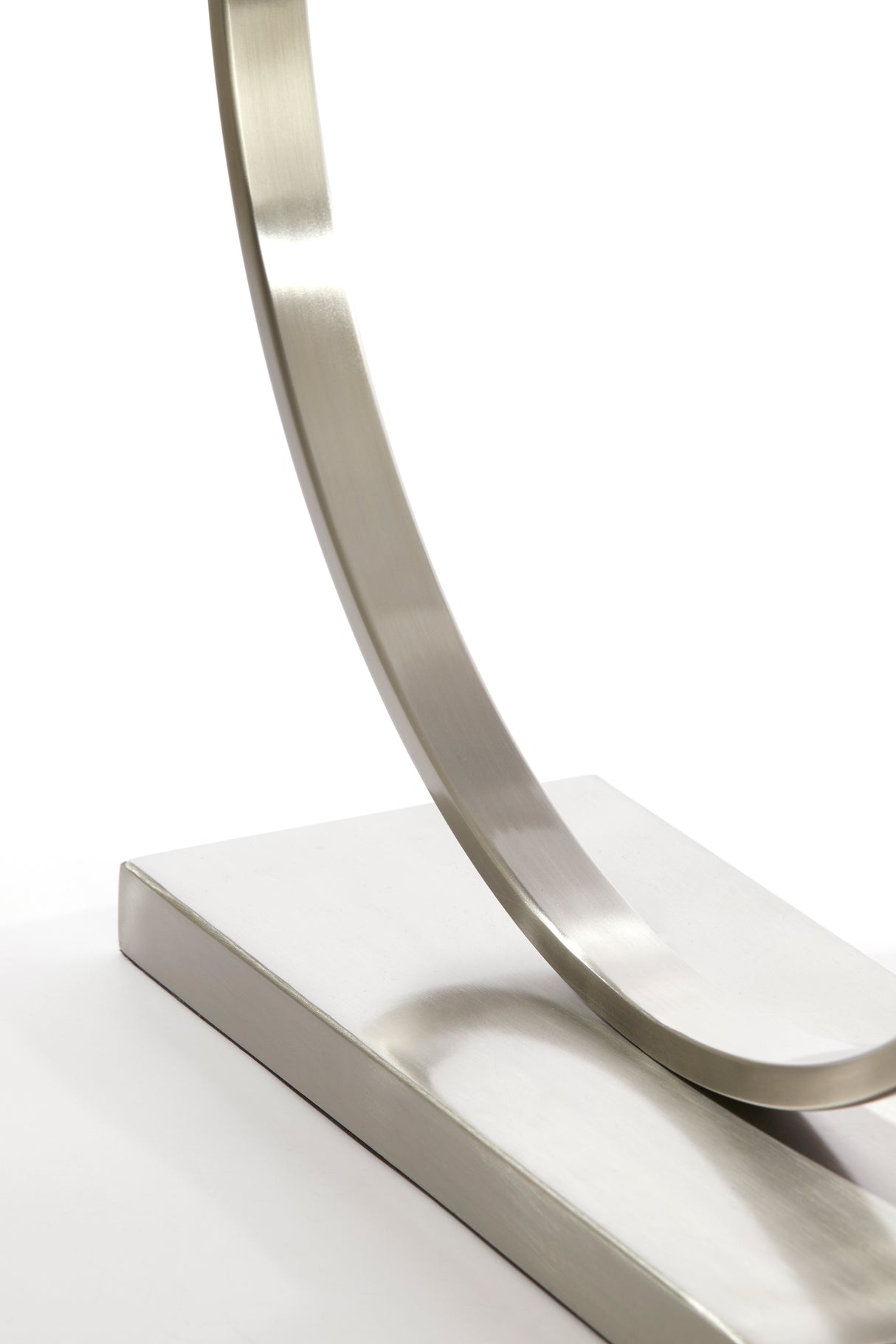 Elegant Satin Nickel Lamp Base, 50x15x57 cm - Liva Collection